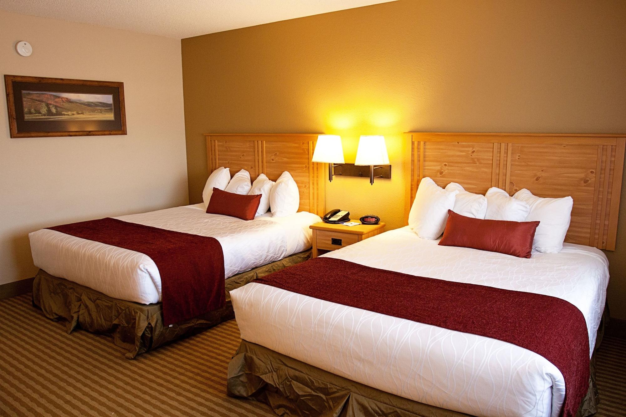 Best Western Plus Mccall Lodge And Suites Exterior photo