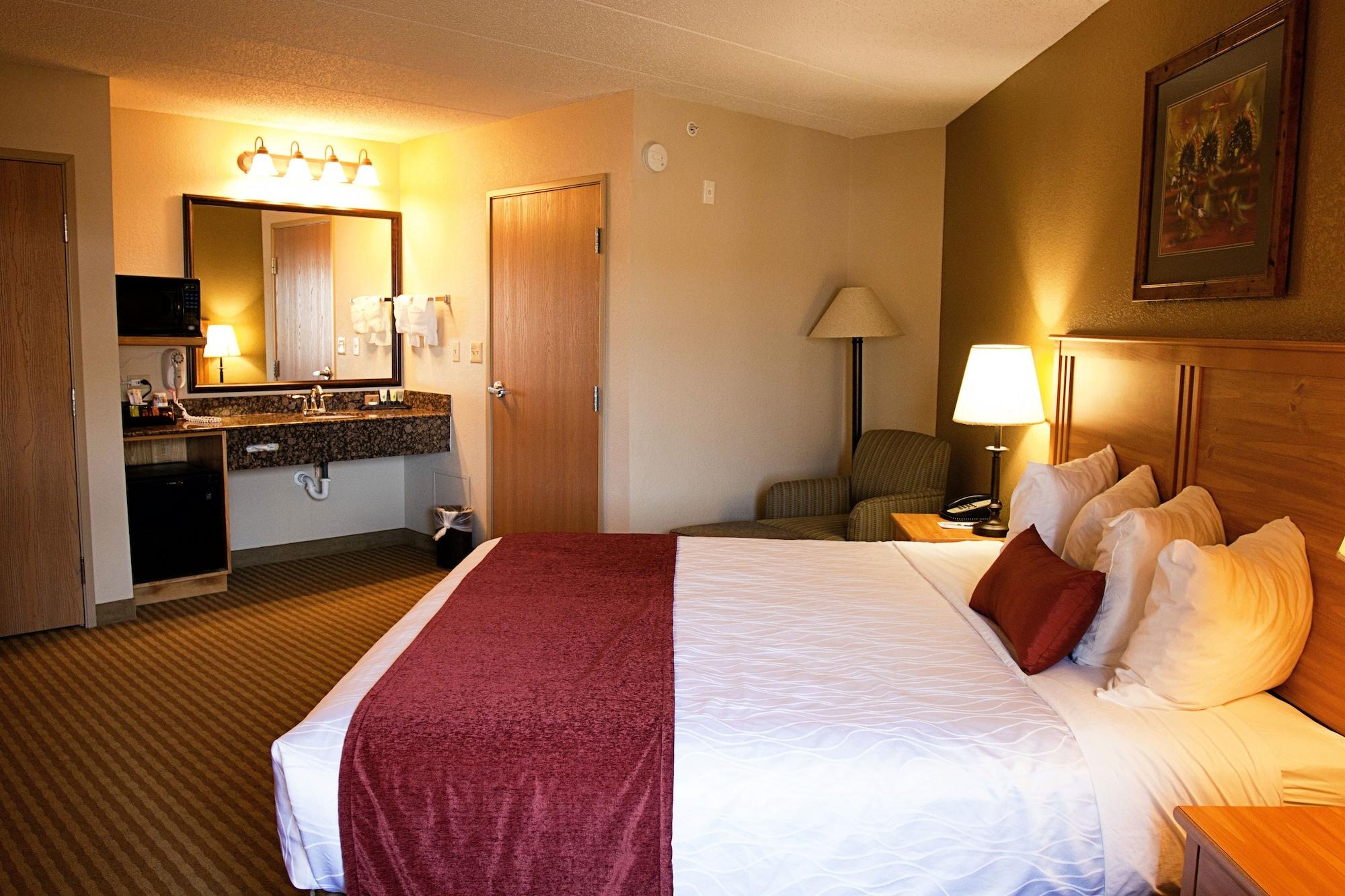 Best Western Plus Mccall Lodge And Suites Exterior photo