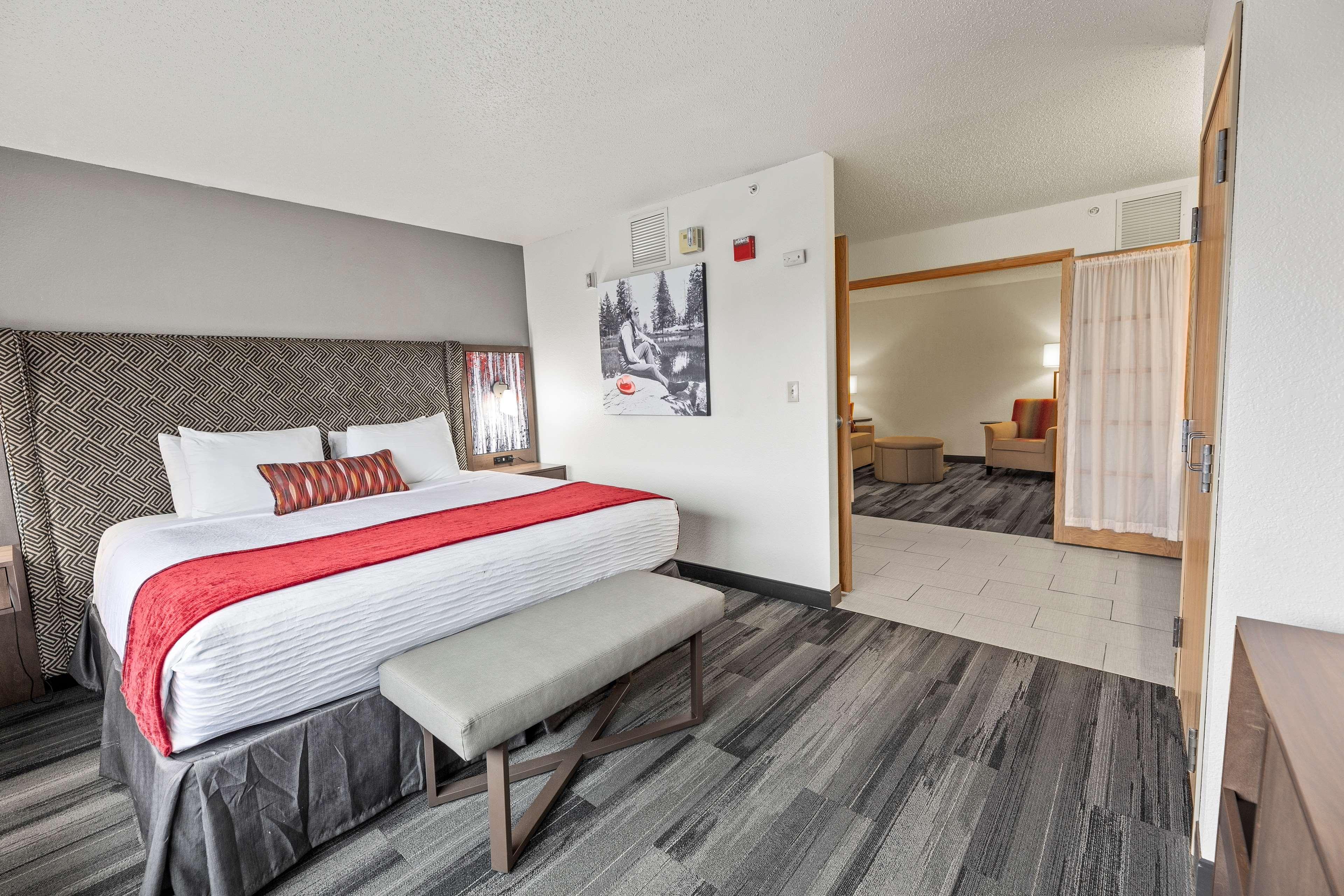 Best Western Plus Mccall Lodge And Suites Exterior photo