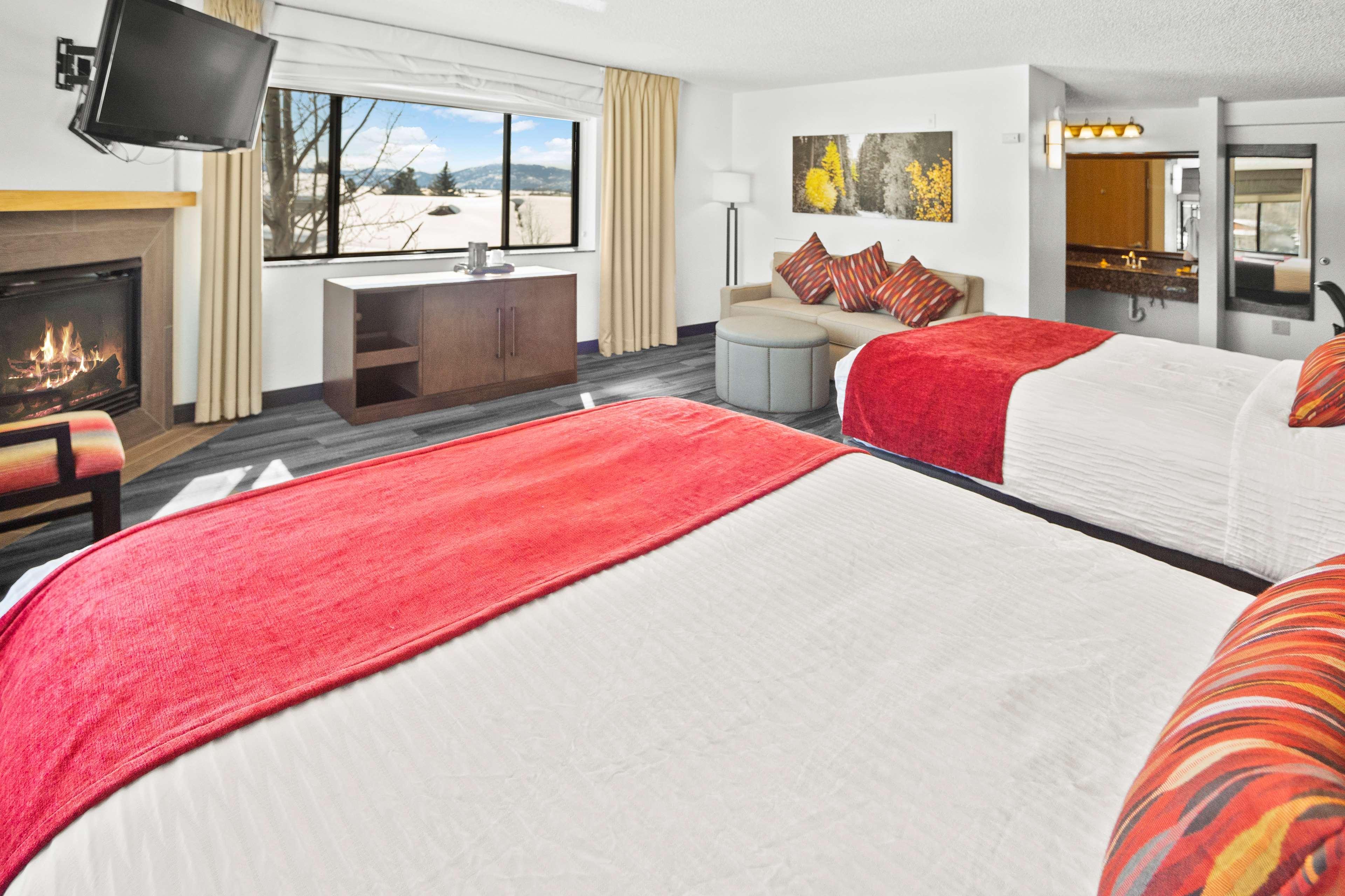 Best Western Plus Mccall Lodge And Suites Exterior photo