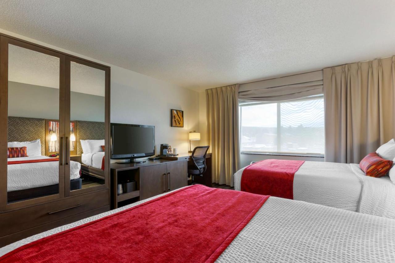 Best Western Plus Mccall Lodge And Suites Exterior photo