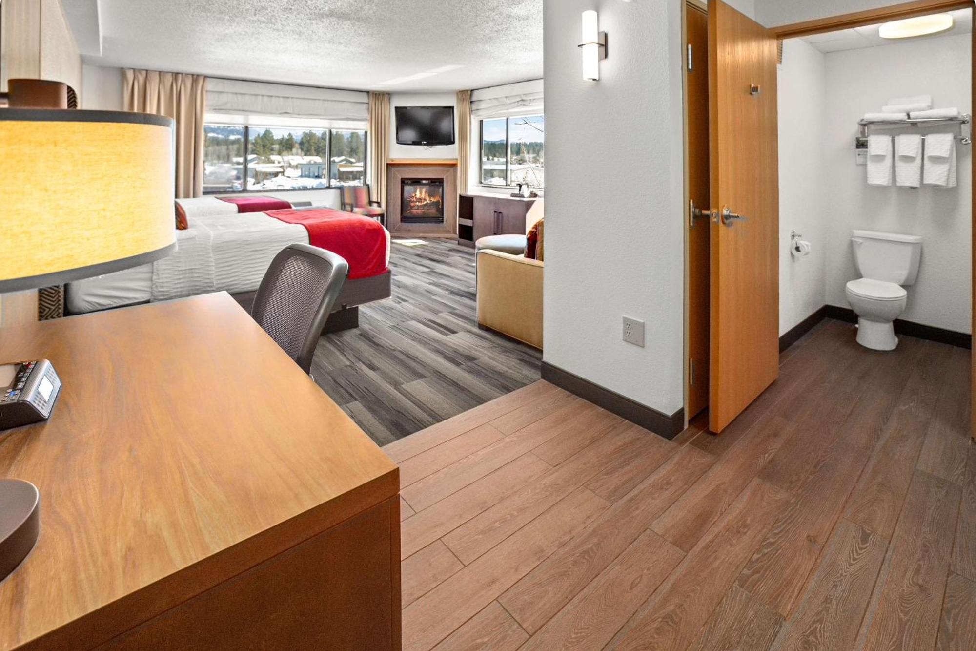 Best Western Plus Mccall Lodge And Suites Exterior photo