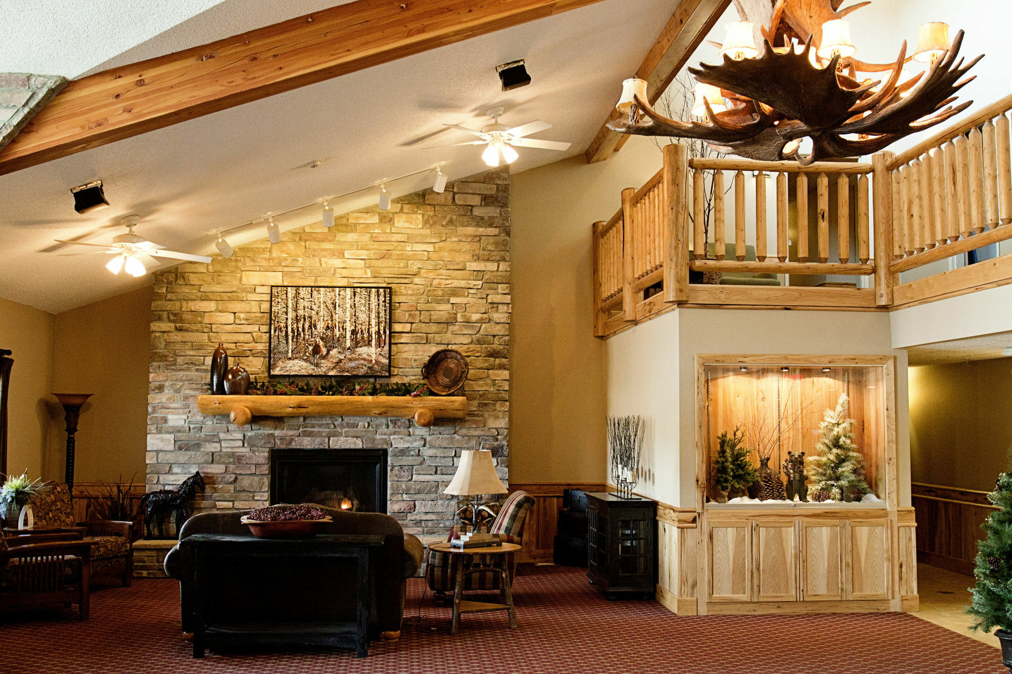 Best Western Plus Mccall Lodge And Suites Exterior photo
